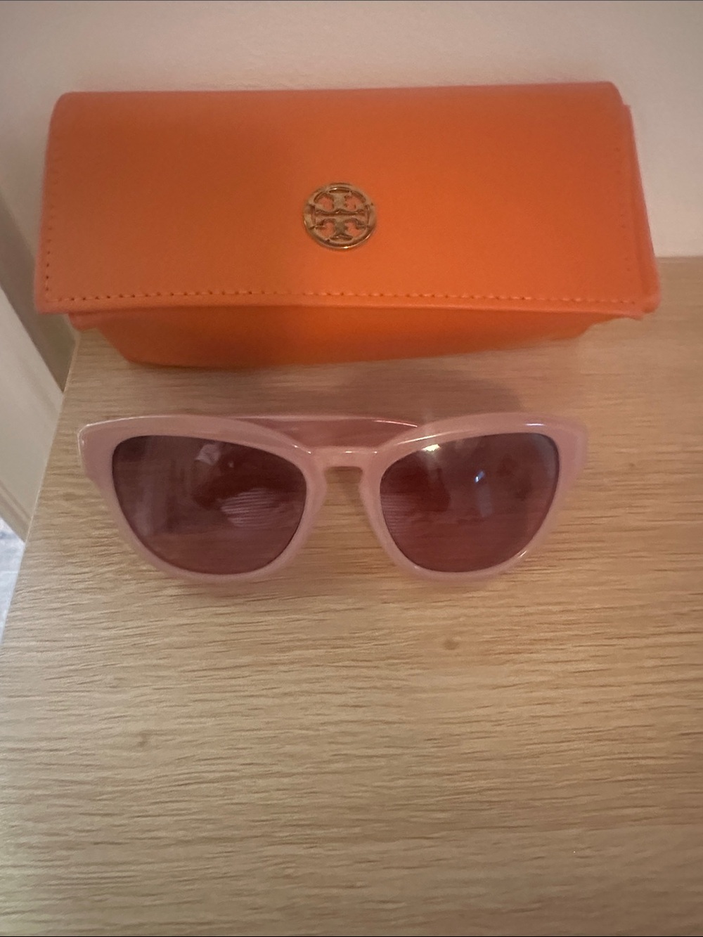 Tory Burch Blush Pink Cat-Eye Sunglasses with Orange Logo Case